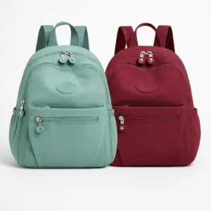 Mochila casual impermeable multiusos